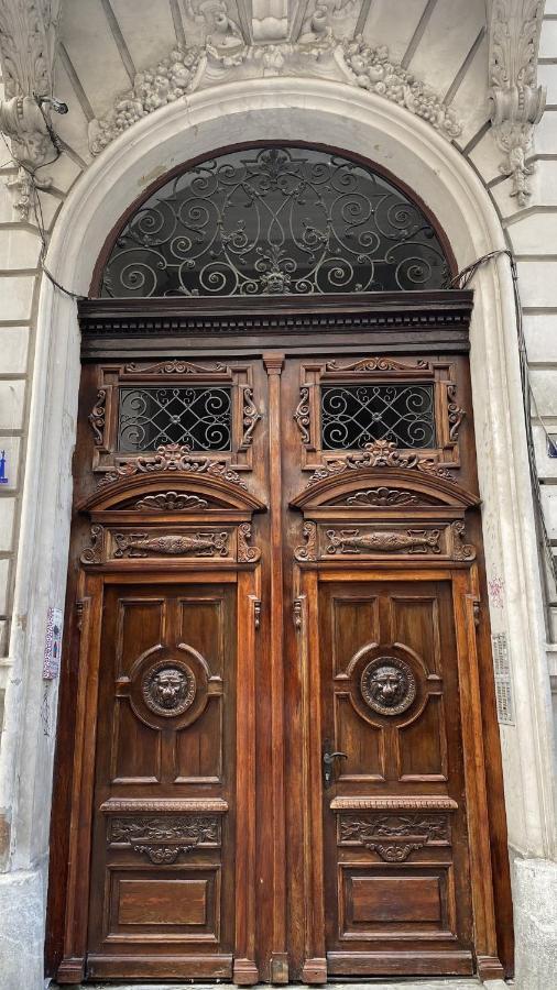 Dom Boutique Apartments - Old Town Beograd Bagian luar foto